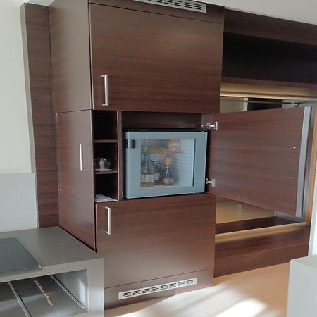 Rmh Modena Des Arts Hotel Luaran gambar