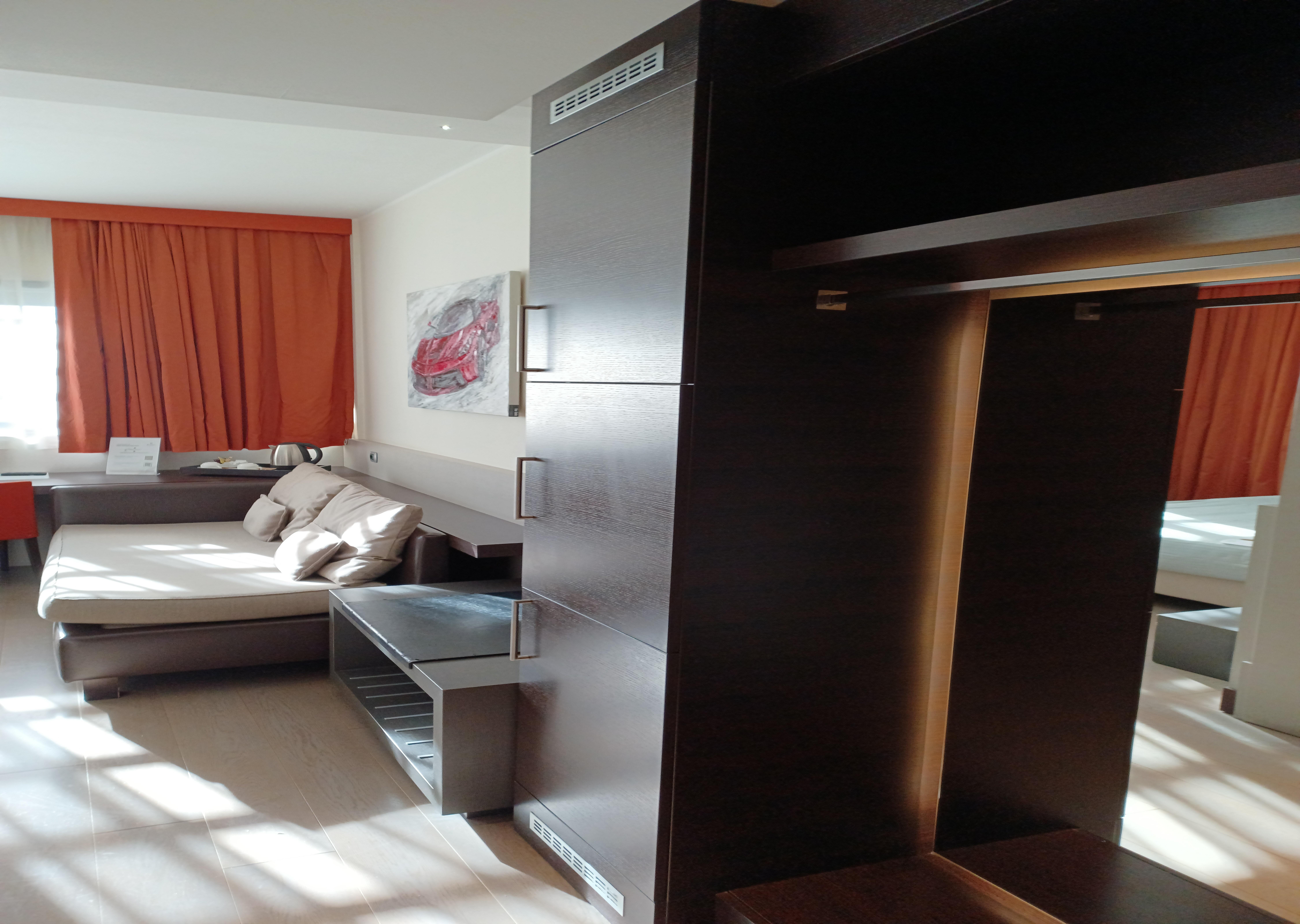 Rmh Modena Des Arts Hotel Luaran gambar
