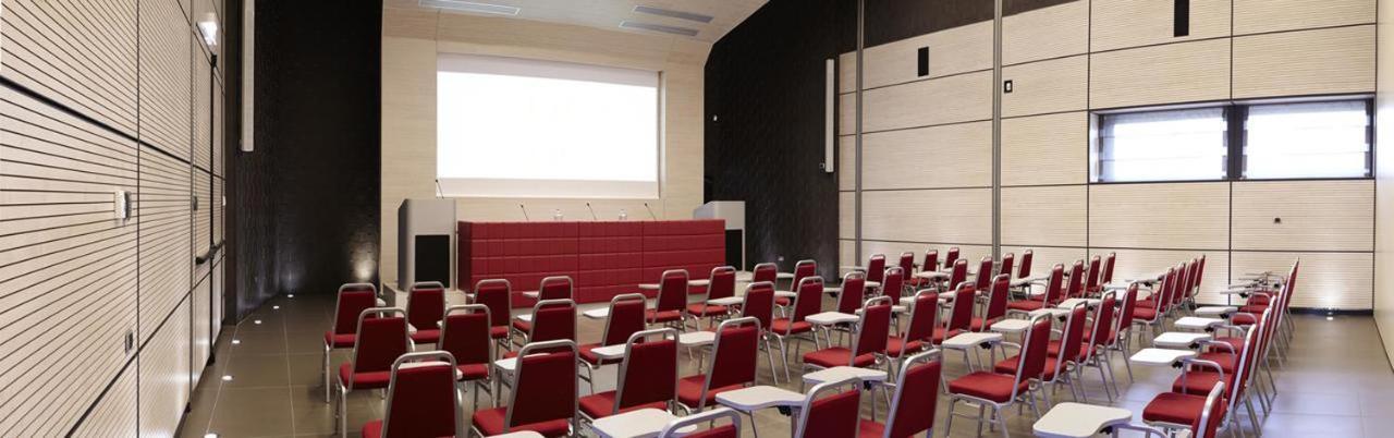 Rmh Modena Des Arts Hotel Luaran gambar