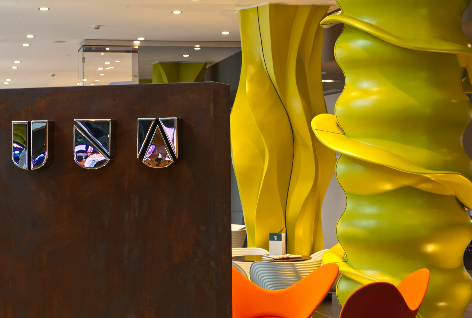 Rmh Modena Des Arts Hotel Luaran gambar